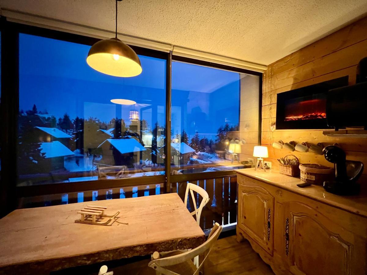 La Joue Du Loup, Aux Pieds Des Pistes Et Vue Sur Montagnes Apartment Exterior photo